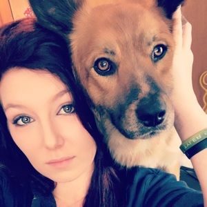 Meet your Posher, Emmalee